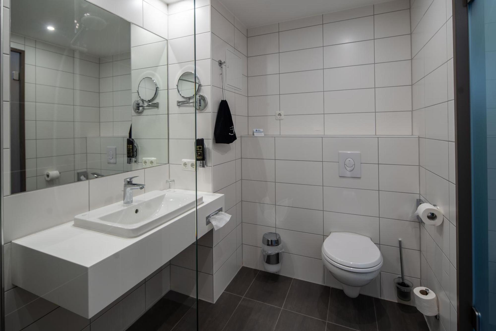 Hotel Schlossberg Wehingen Room photo